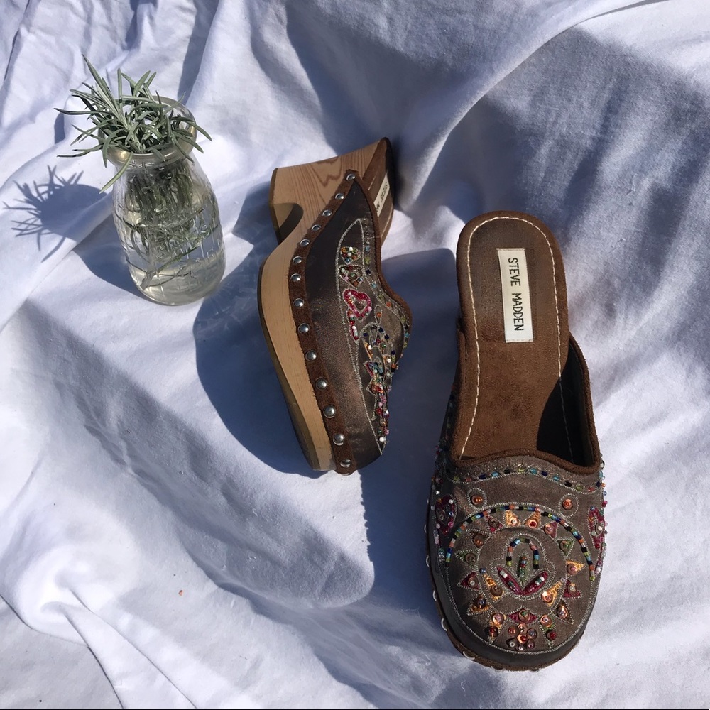 Vintage Perf Condition Beaded Steve Madden Clogs